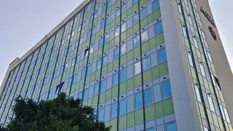 Na zdjęciu budynek wydziału.