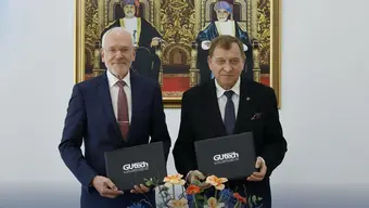 Na zdjęciu stoją obok siebie Rektor GuTech prof. Michael Braun i Rektor AGH prof. Jerzy Lis.