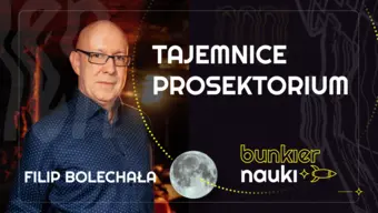 Grafika ilustracyjno-informacyjna z podtytułem odcinka („Tajemnice prosektorium”), imieniem i nazwiskiem gościa-rozmówcy oraz jego zdjęciem.