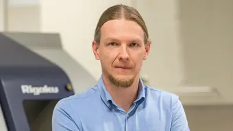 Na zdjęciu prof. Jakub Matusik.