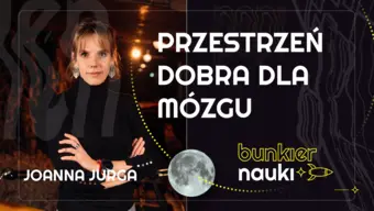 Grafika ilustracyjno-informacyjna z podtytułem odcinka pop!castu („Przestrzeń dobra dla mózgu”), imieniem i nazwiskiem gościni-rozmówczyni oraz jej zdjęciem.